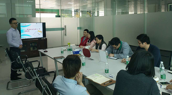 祝贺罗庚机器人签约华体hth登录入口
ERP